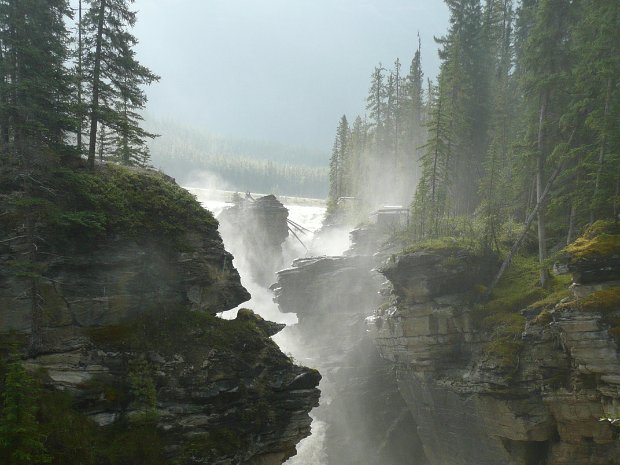 Athabasca_Falls